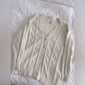 Aritzia cardigan sweater